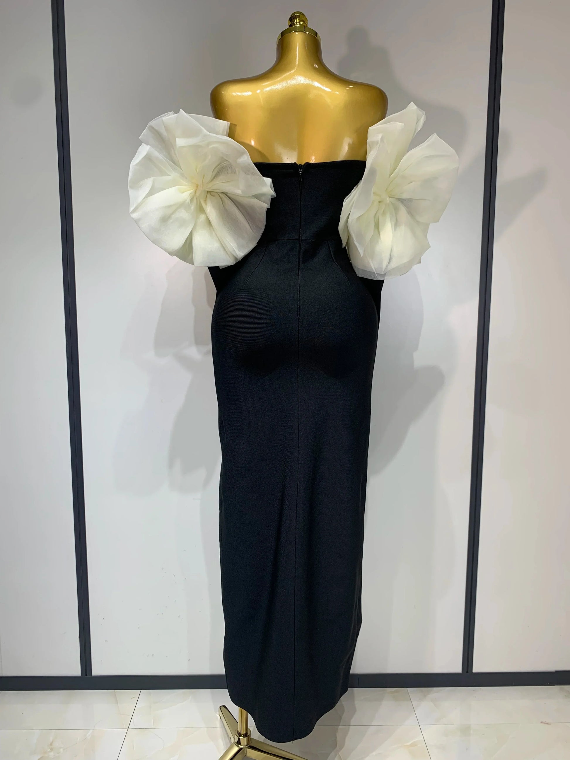 Women Sexy Off Shoulder Bodycon Bandage Dress Long Sleeved Celebrity Elegant Backless Dress Luxury Birthday Dresses