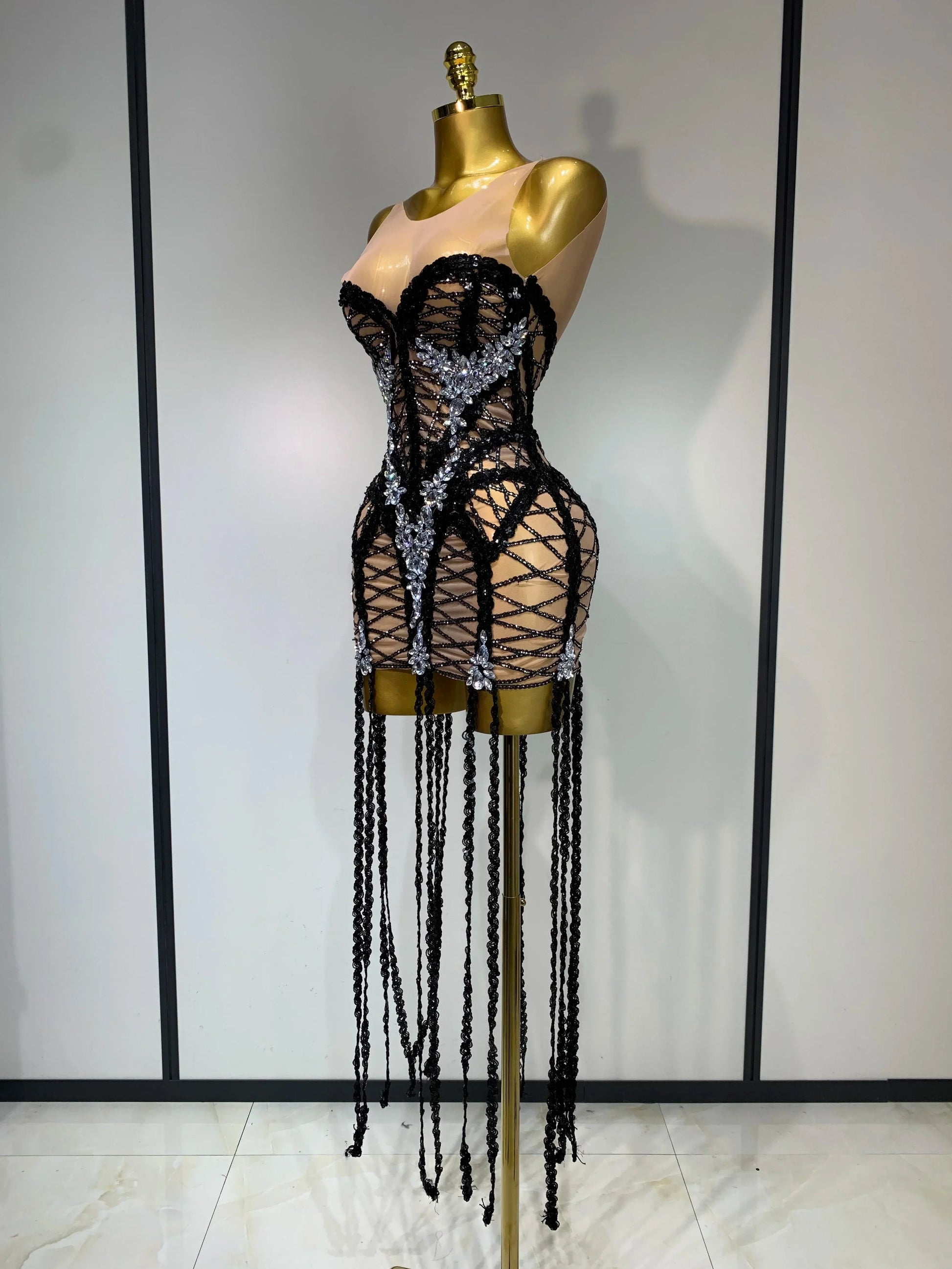 Luxury Birthday Sparkle Sequins Diamonds Long Tassel Sleeveless Mini Dress Women Red Carpet Goddess Stage Performance Costume