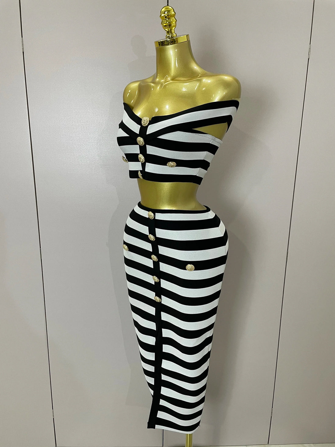 Sexy Off Shoulder Striped Button Two Piece Mini Bandage Set Women Celebrity Designer Evening Party Luxury Birthday Outfit black