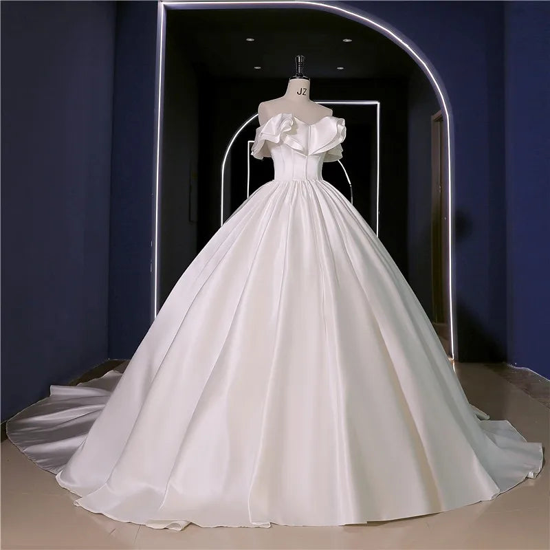 Abiti da sposa in raso morbido Nuovo semplice Vestido de Noiva Elegante barca NERCH CLASSE CHIUDI CUSTICHE CUSTICIZZA CUSTIME ROBE DE MARIEE