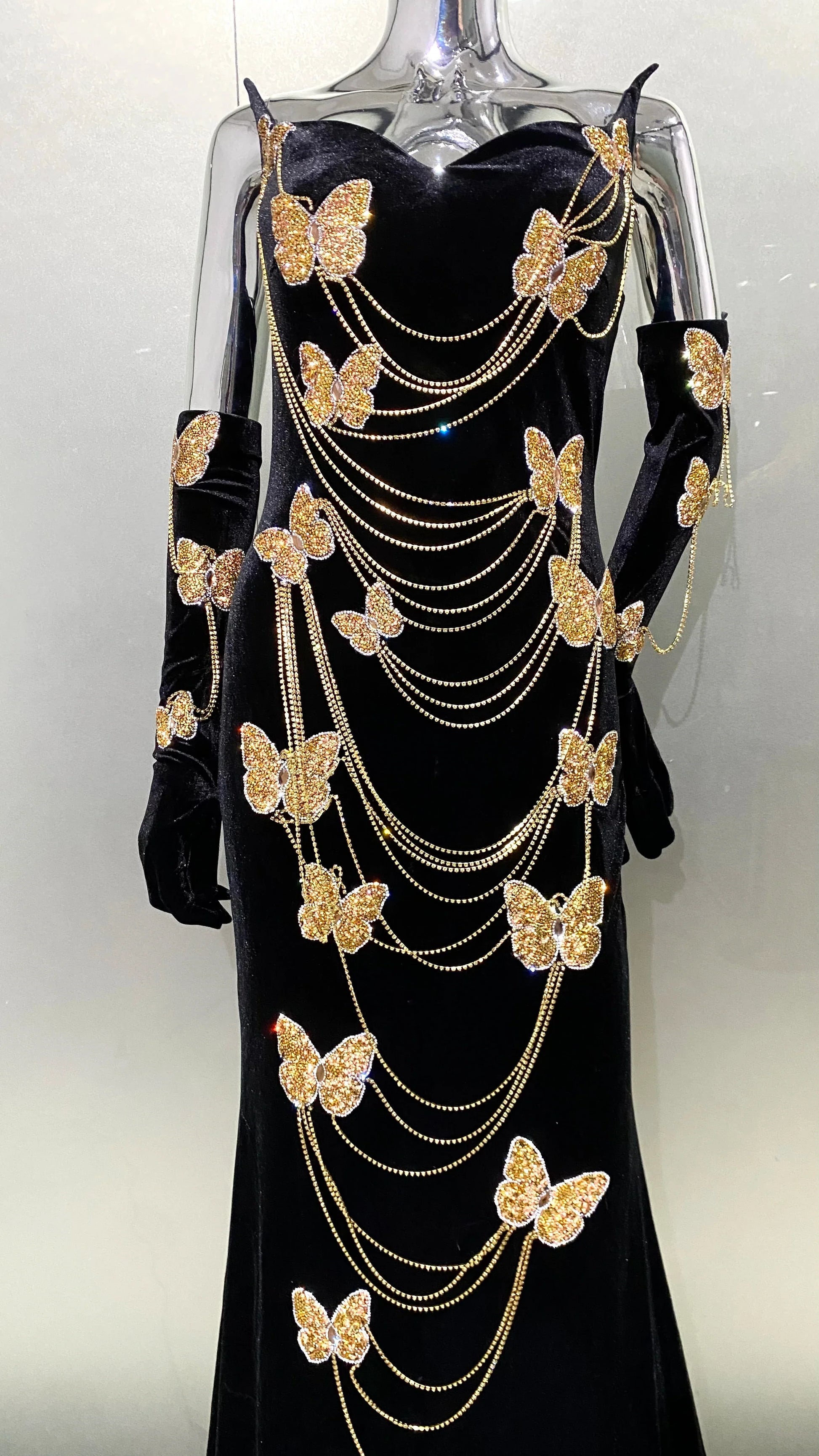 Fashionable Gloves Gold Shining Diamond Butterfly Strapless Black Long Dress Celebrity Luxury Evening Dress Performance costume