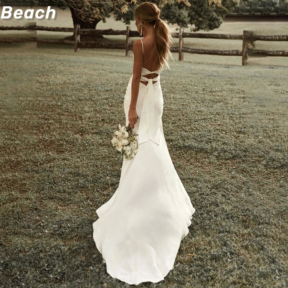 Pantai Satin Simple Mermaid White Wedding Dress Spaghetti Tali Tinggi Celah Tinggi Backless Plain Gaun Sweep Train Vestido DE