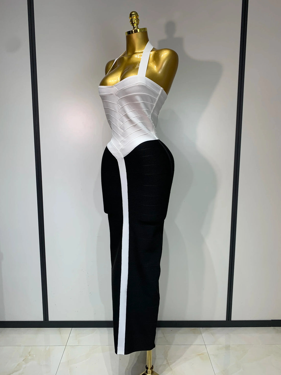 Women Sexy Halter Whiter Black Patchwork Bodycon Bandage Dress Celebrity Elegant Evening Party Club Luxury Birthday Dresses White and black