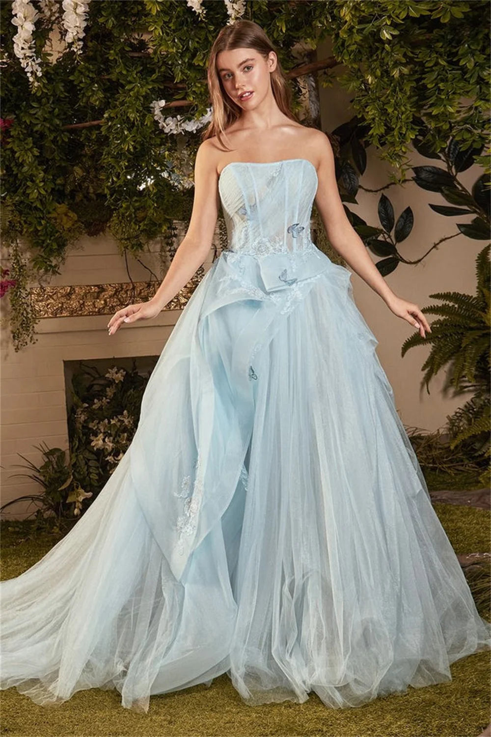 Grey Blue Strapless Vestidos De Noche 3D Butterfly Prom Dress Fairy Strapless Tulle Sweep Train فساتين السهرة