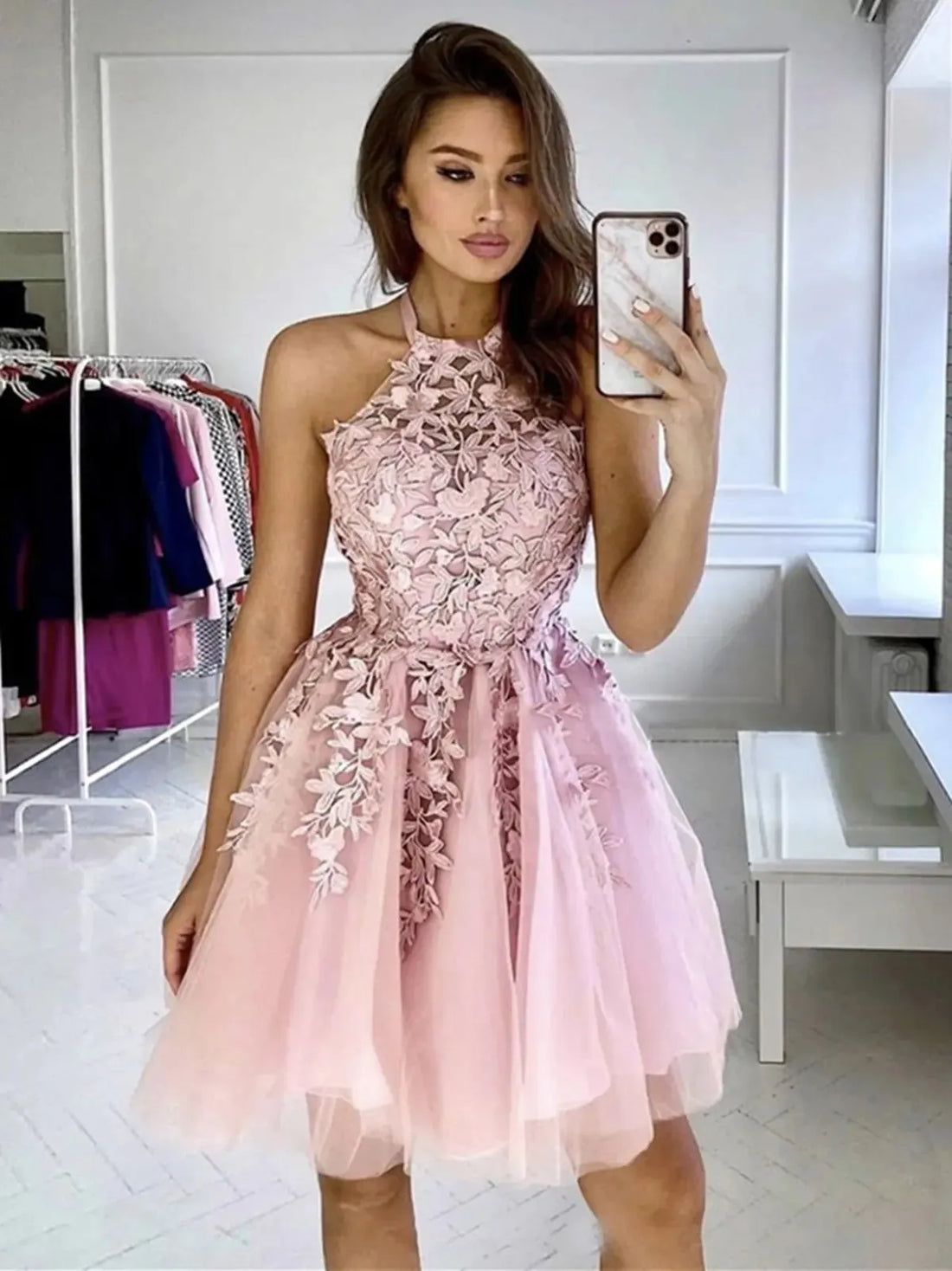 Halter Short Prom Dresses Lace Applique Backless Formal Party Pink Blue Ball Gown Champagne Evening Gown Custom made Yellow