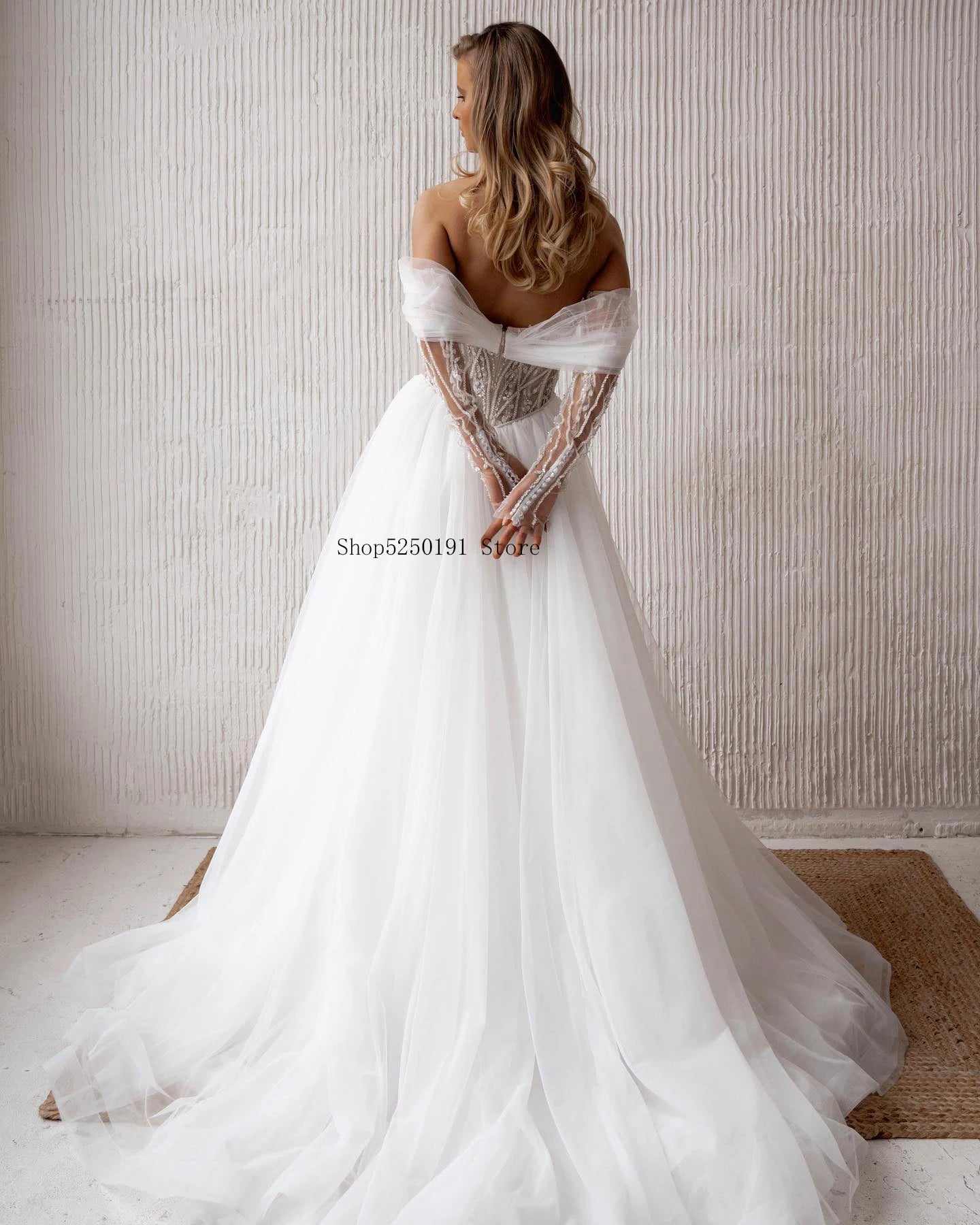 Popular Off The Shoulder V-neck Lace Applique Boho Beach A Line Wedding Dresses Sweep Train 2025