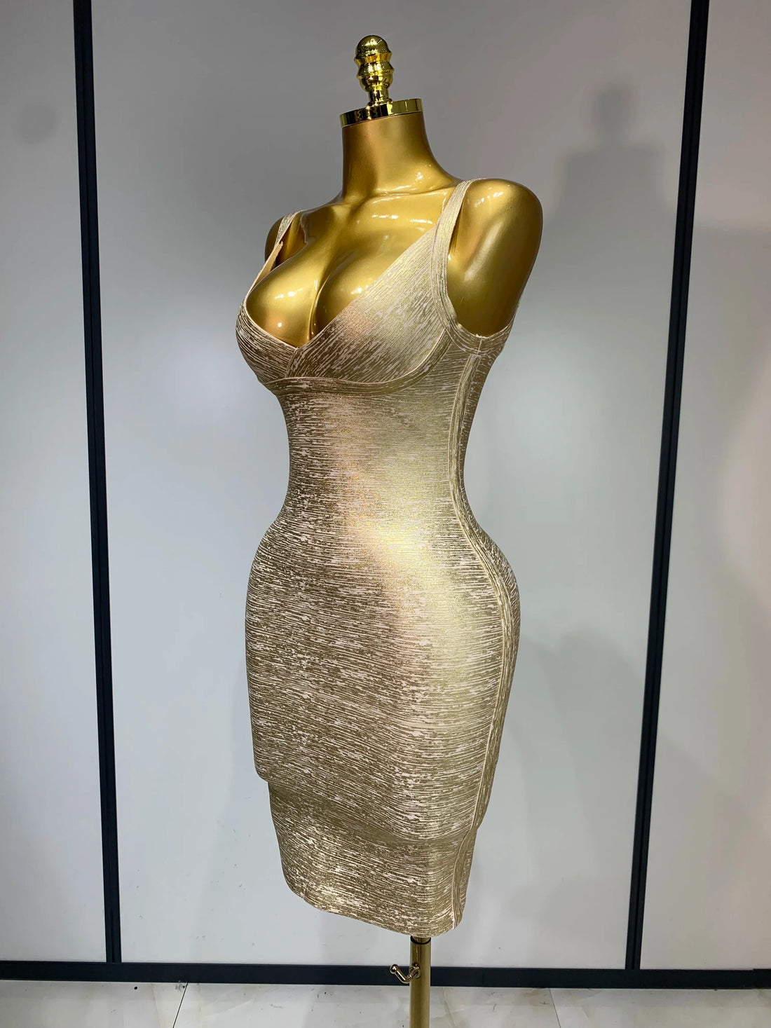 Celebrity Elegant Gold Bodycon Bandage Dress Women Sexy Nightclub Evening Party Luxury Birthday Dress Vestidos Gold