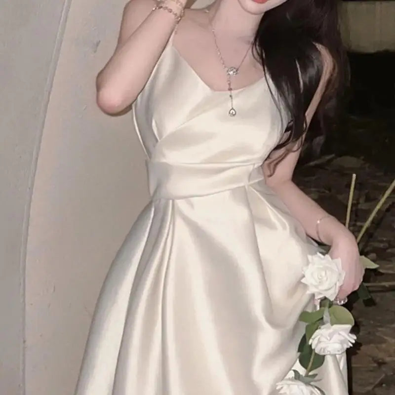 Robe de soirée mi-longue en Satin blanc, luxe français, élégante, Sexy, bretelles fines, robe de bal pour femmes