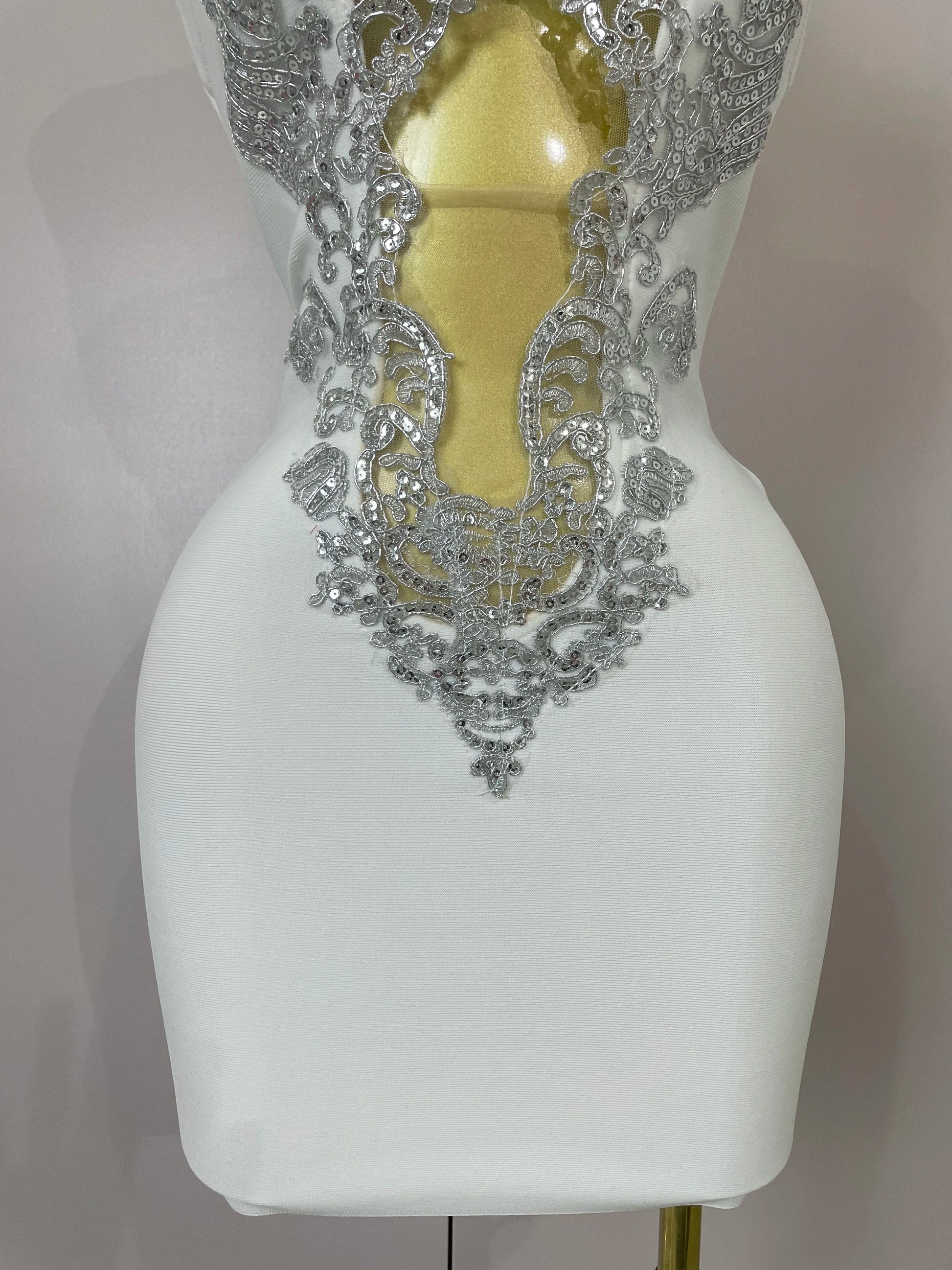 Sexy Silver Sequin White V Neck Cut Out Short Bandage Dress Women Elegant Luxury Birthday Party Club Wedding Vestidos