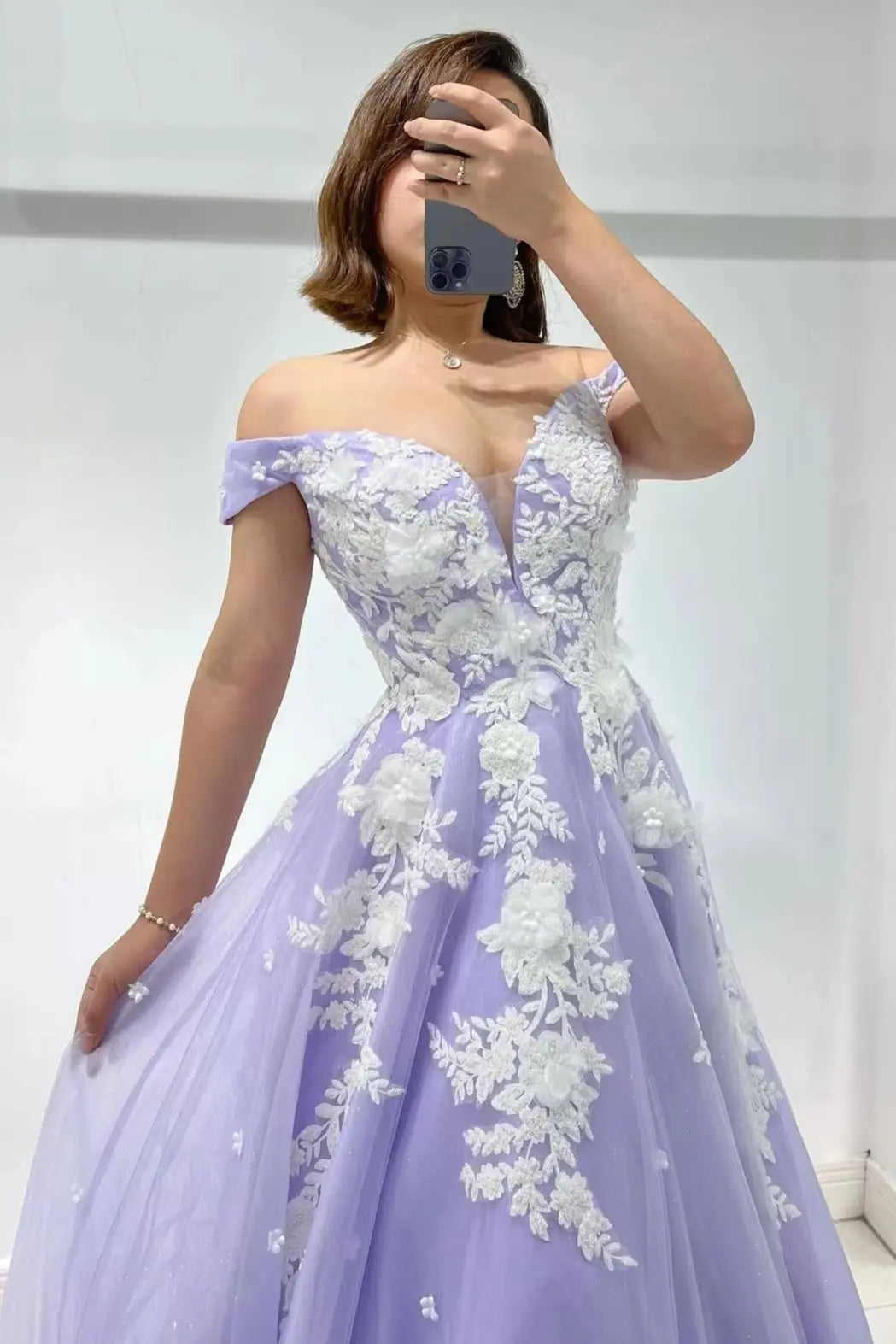 Off White Floral Prom Dresses Lace Applique Lavender Tulle Off Shoulder V Neckline A Line Long Floor Length Evening Gowns