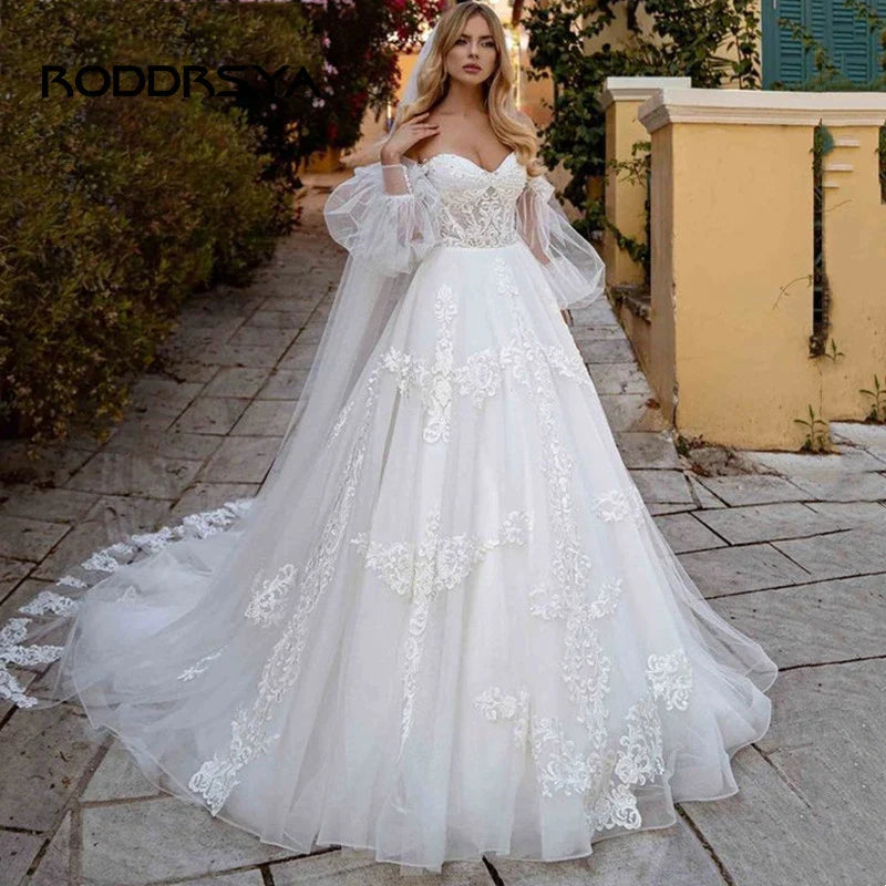 الوهم تول الأميرة فستان الزفاف نفخة الأكمام قبالة الكتف فستان زفاف الحبيب يزين الدانتيل vestidos de noiva