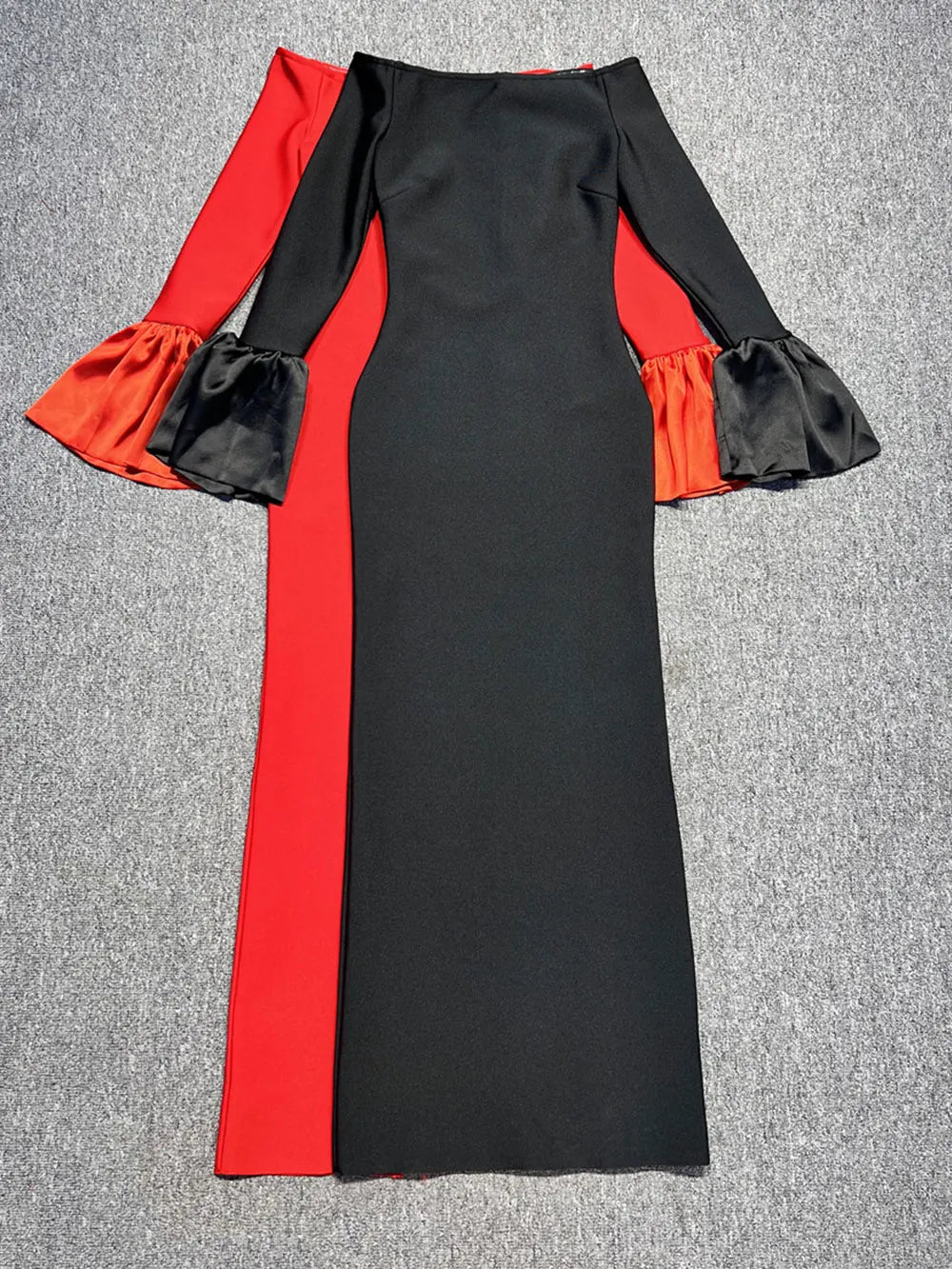 Sexy Women's Bandage Long Dress with One Collar Shoulder and Horn Sleeve Bodycon Dress Cocktail Evening Party Vestidos