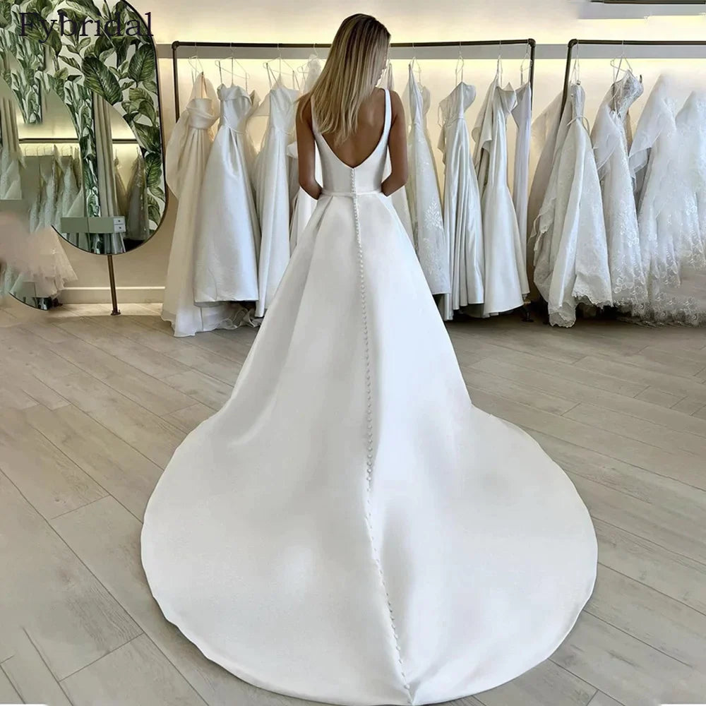 Sederhana Gaun Pengantin Gaun Spaghetti Tali Kerah Square Satin Backless Side Side Slit Gaun Pengantin Vestidos de Novia Custom Dibuat