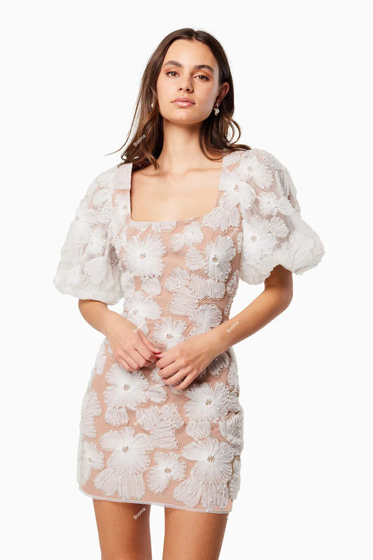 Mini syrena sukienki na studniowe sukienki z krótkim rękawem kwiaty koronkowe suknie weselne dla kobiet kwadratowy kołnierz sukienki koktajlowe