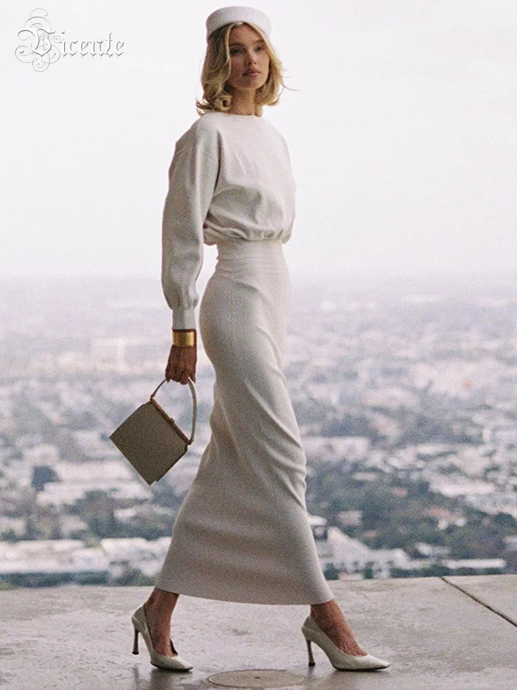 Elegant Soft Crewneck White Long Sleeveless Midi Dress for Office-Ready Chic Gown