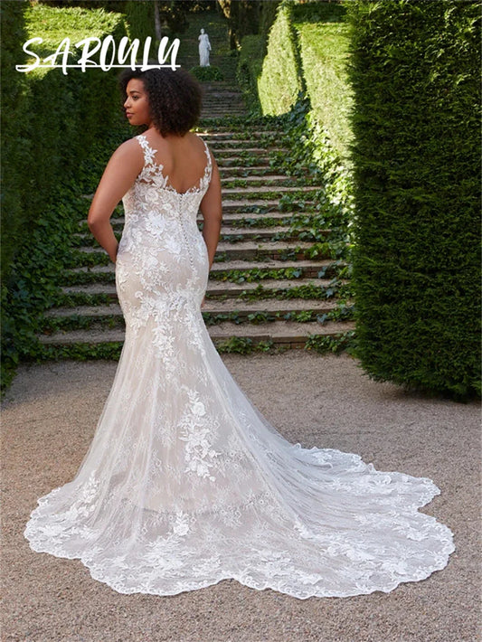 Plus Size Mermaid Lace Wedding Dress With Court Train Backless Bride Dresses With Champagne Lining Plus Size Bridal Gown