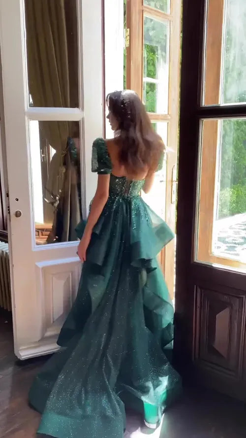 Green A-Line Glitter Wedding Dresses Sweetheart Ruffles Bridals Party Gowns Short Sleeves Formal Brides Dress with Train Green