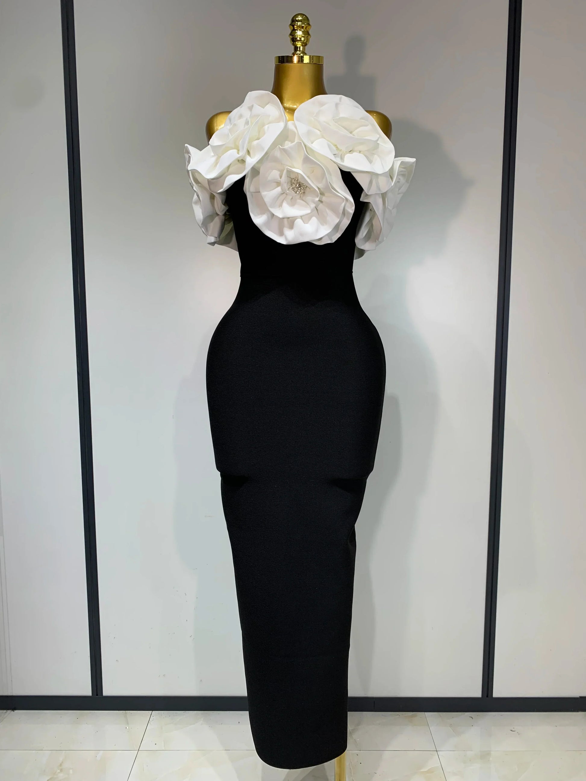 Women Sexy Off Shoulder Flower Diamonds Bodycon Bandage Dress Celebrity Elegant Evening Luxury Birthday Party Dresses WHITE