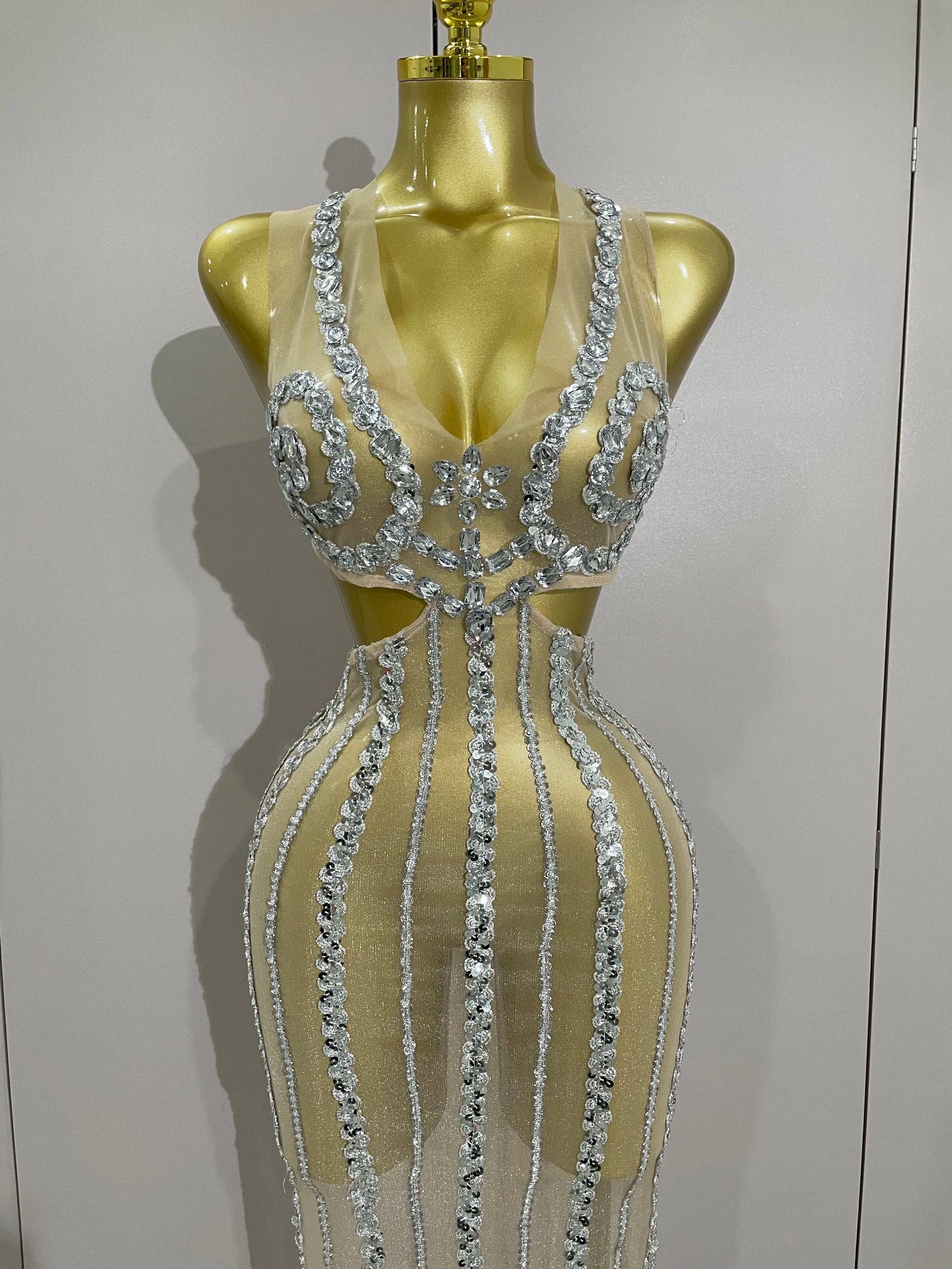 Luxury Sparkly Diamonds Sequins Sexy Mesh See Through Long Dress Women Celebrate Birthday party Dresses Festival Costume