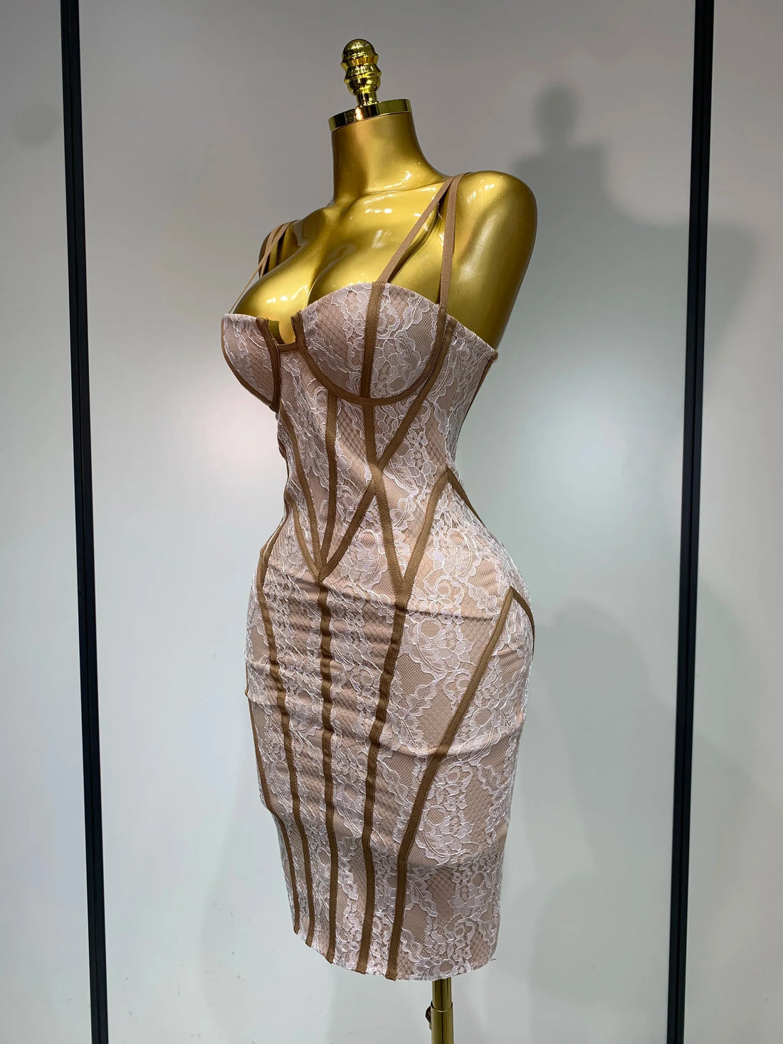 Luxury Birthday Dress Women Khaki Spaghetti Strap Lace Sexy Bodycon Celebrity Elegant Cocktail Club Party Bandage Dress Khaki