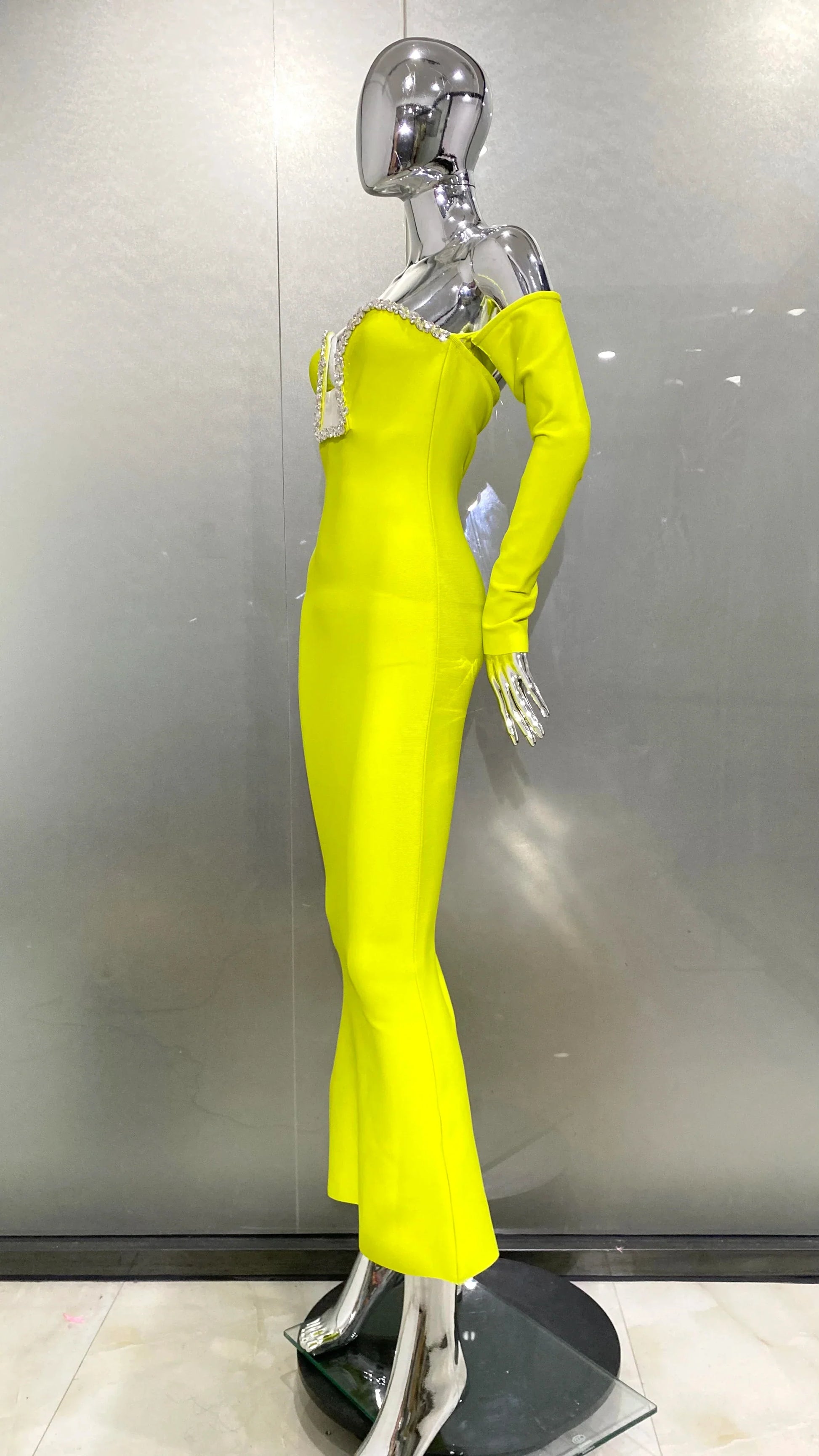 Winter Yellow Green Shining Diamonds Sexy V-Neck off The Shoulder Mermaid Long Dress Fashion Woman Evening Party Vestido