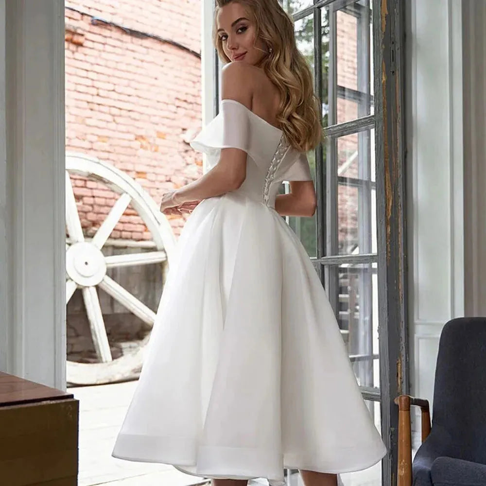 Wholesale Simple Wedding Dress Satin Off The Shoulder Knee Length White Bridal Gown for Women Summer Beach Robe De Maire 14w