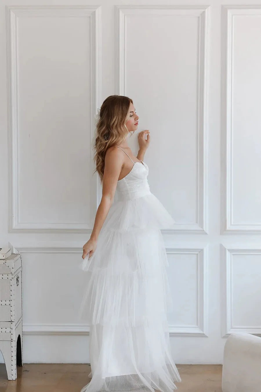 Layers of Tulle with Criss-cross Back Wedding Dress Train Dress Satin Bow Court Bridal Gown Vestido De Novia Simple Skirt Satin