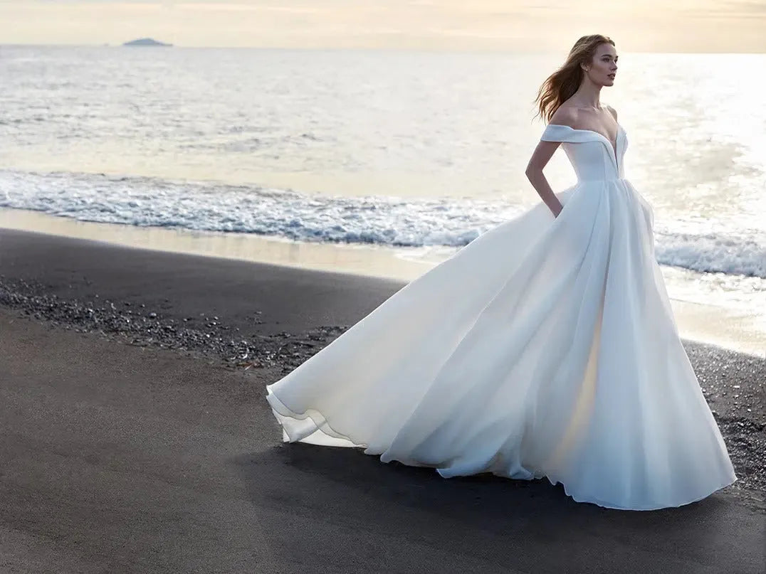 Princess Wedding Dress in White Mikado and Organza Satin Vestido De Novia Bridal Gown Court Train Princess Modern Mermaid Wedding Dress Bow Satin