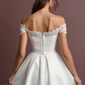 Elegant Short Wedding Dress and Mini Dress with an Illusion Lace Neckline embroidery New Satin Short Wedding Dress silk