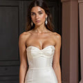Mermaid Wedding Dress with a Figure-Hugging Fit for a Sexy Look backless New Satin