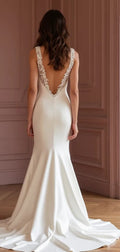 Mermaid Bridal Dress with a Dramatic Train for a Grand Wedding Entrance backless mesh New Satin silk