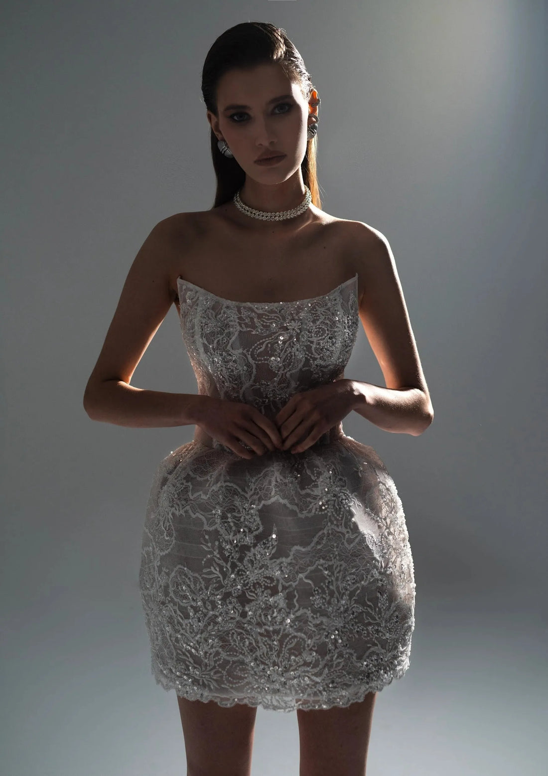 Short Wedding Dress with a Full Skirt and Corset Top Modern Princess White Satin Bridal Gowns Mermaid Vestido De Novia Bow Satin Court Train Mermaid Sleeves Satin