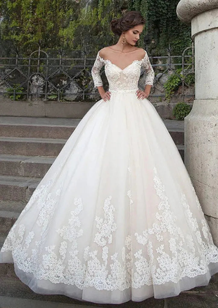 V-neck Applique Lace Wedding Dress With Three Quarter Sleeve Tulle A-line Bridal Dresses robe mariage femme WHITE