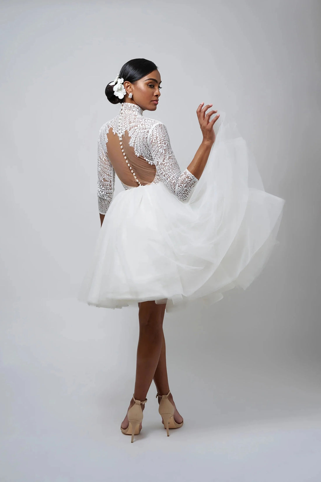 Unique 2-Piece Ensemble with High neck design Vestido De Novia Wedding Dress Satin Skirt Bow Court Train Dress Bridal Gown Satin