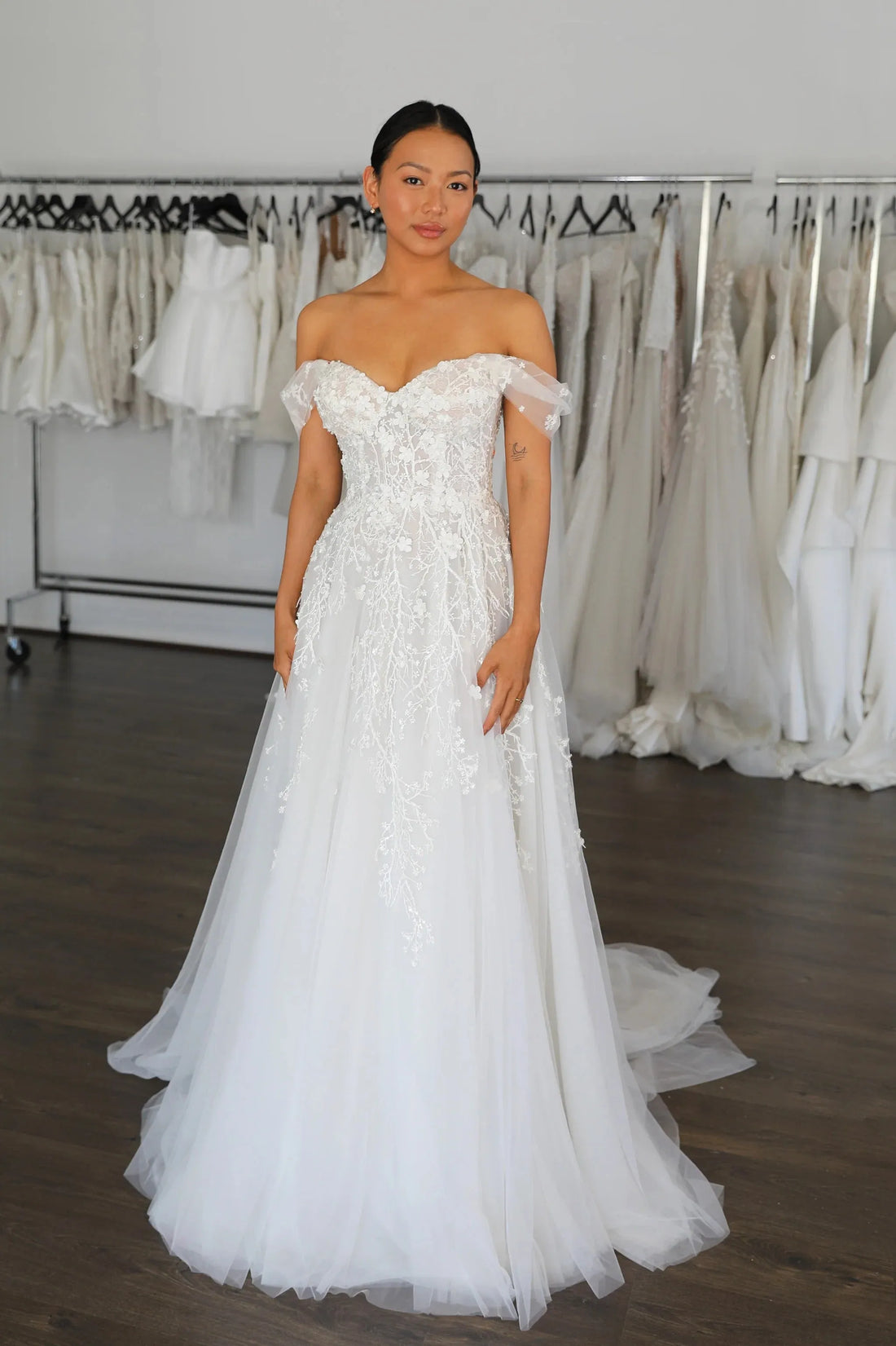 Detachable Off-the-Shoulder Tulle Lace Sleeves Wedding Dress Vestido De Novia Bow Satin Court Train Dress Bridal Gown Skirt Satin