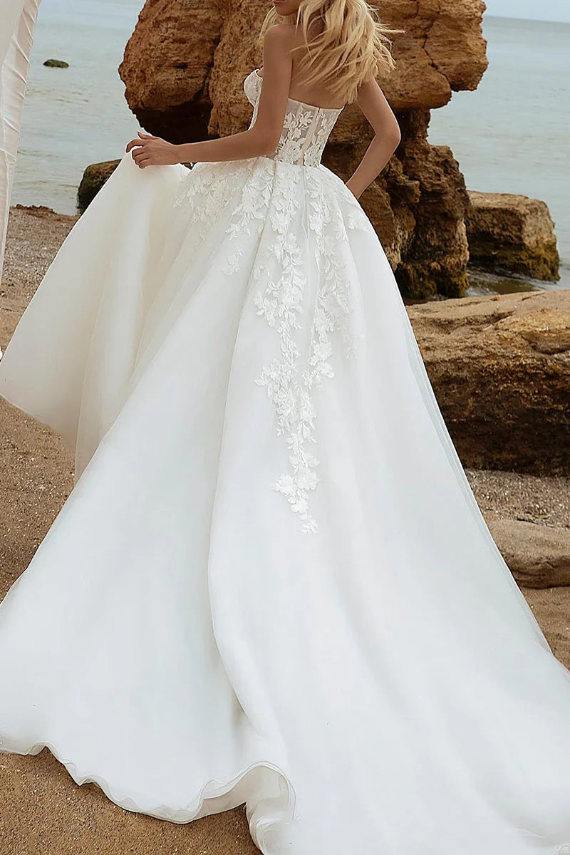 Sweetheart Organza Princess Wedding Dresses Puff Sleeves Lace Appliques Criss Cross Pleated A-Line Bridal Gowns Open Back