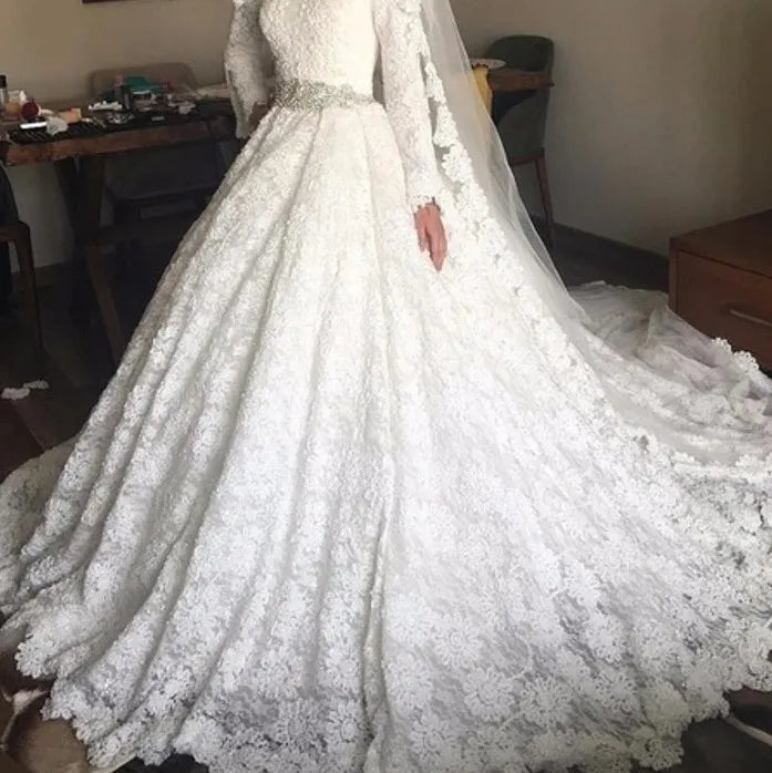 Saudi -Arabien Truthahn Frauen Ballkleid Hand gemacht Langarm Hochzeitskleid Spitze Muslimische Hochzeitskleid Brautkleid Vestido de Noiva