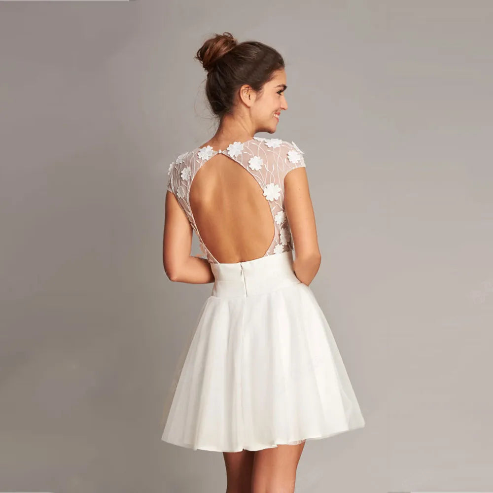 Robe De mariée courte princesse, Mini jupe romantique à fleurs, col rond, manches cape, Sexy, dos nu, sur mesure pour femmes