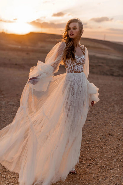 A Line Tulle Beach Wedding Dresses Long Sleeves Lace Illusion Bridal Gowns  Sweetheart Princess Bride Dresses for Women