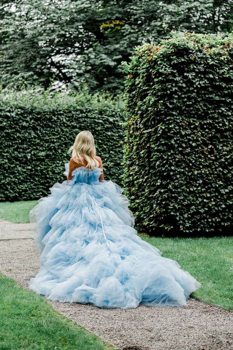 Dream Blue Layered Tulle Prom Dresses Extra Long Train Ball Gown Bridal Shower Dress Wedding Photoshoot Gown فساتين مناسبة رسمية