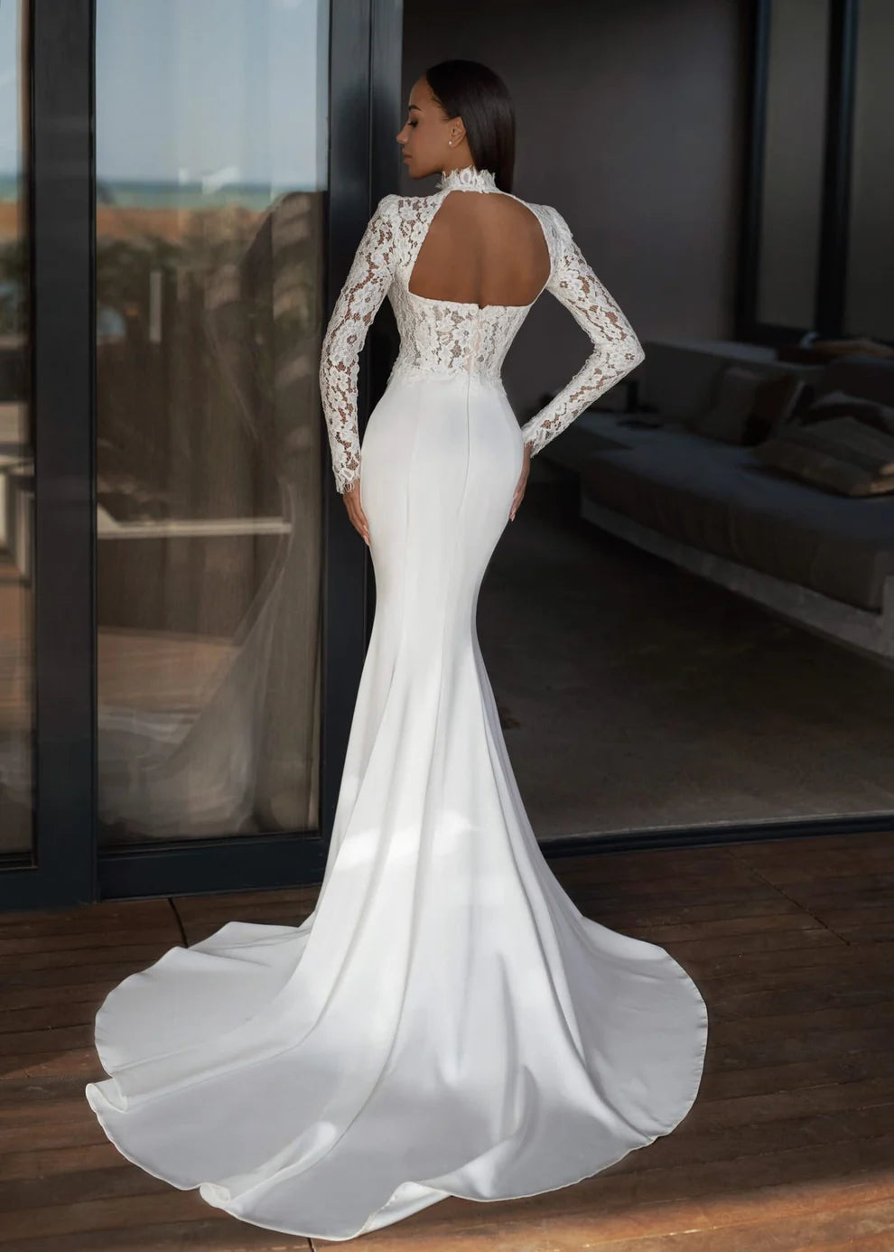 Magnifique robe de mariée en dentelle et satin, tenue de mariée exquise, manches longues, dos nu, avec des Appliques, avec traîne de balayage, pour la plage 