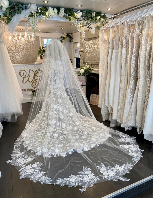 Spaghetti Tali Ilusi Gaun Perkahwinan Mermaid V-Neck Buka Kembali 3D Floral Lace Bridal Gowns Vestidos de Novia