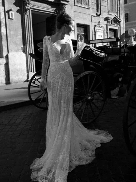 Vintage Mermaid Wedding Dress Lace Long Sleeve Bridal Gowns Boho Sexy V-Neck Bohemia Wedding Party Gown Chapel Train WHITE 14W