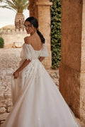Modern Sweetheart Wedding Gown For Bride Lantern Sleeves Lace Appliques A-line Backless Robe De Mariée Customised Satin