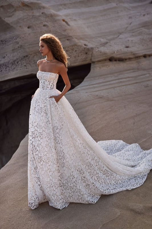 Romantic A-Line Semi-Transparent Wedding Gown Covered in Floral Lace Applique Princess Wedding Dress Vestido De Novia Mermaid Bow Satin Bridal Gown Modern Court Train