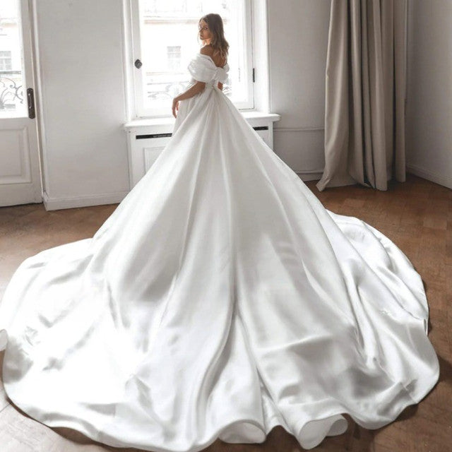 Abiti da sposa in raso semplici abiti da sposa eleganti da abiti al collo della barca delle spalle per feste formali glamour Vestidos de nolia