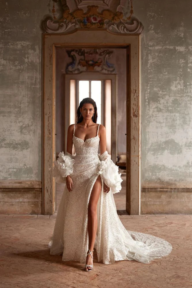 Vestidos de novia brillantes de lujo, tirantes finos, sirena brillante, abertura lateral alta, vestidos de novia con espalda descubierta, vestido de novia con lentejuelas 