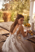 Boho V Neck Wedding Dress A Line Backless Bride Gowns Spaghetti Straps Flowers Lace Sexy Vestidos De Novia Satin