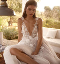Boho V Neck Wedding Dress A Line Backless Bride Gowns Spaghetti Straps Flowers Lace Sexy Vestidos De Novia Satin
