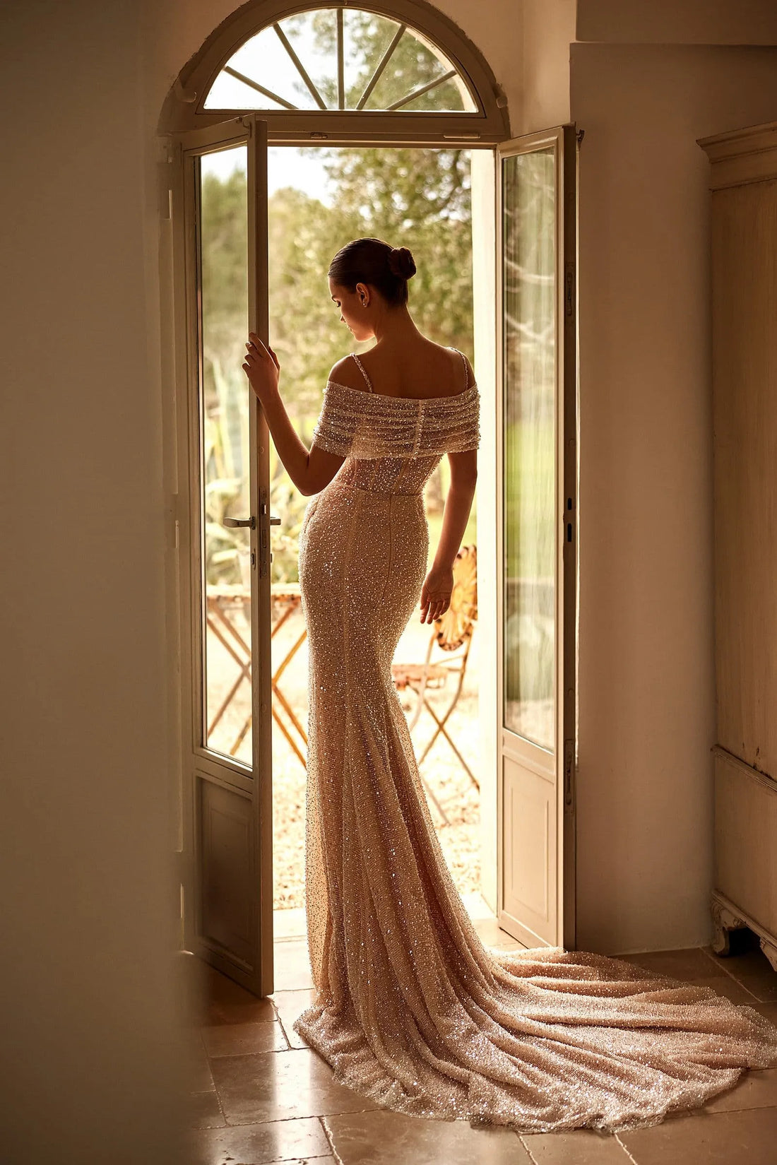 Glitter Mermaid Wedding Dresses For Woman Off Shoulder Court Train Satin